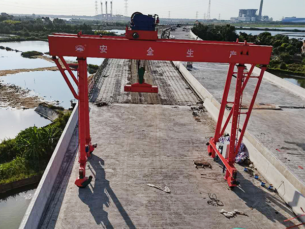 湖北恩施門式起重機生產廠家 聆聽客戶的需求