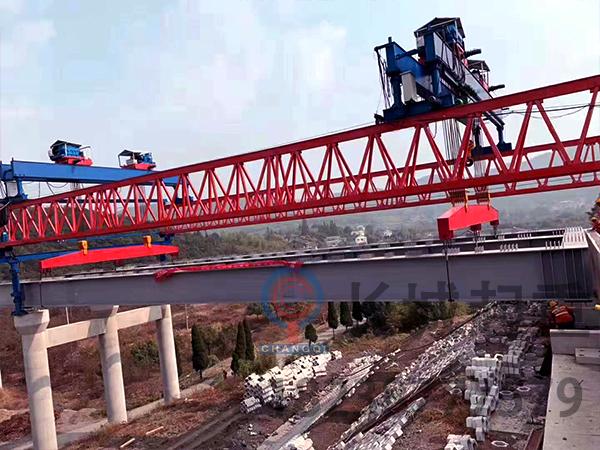 智能化架橋機(jī)的首要優(yōu)勢(shì)體現(xiàn)在施工效率