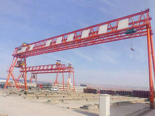 云南臨滄龍門吊廠家 守信譽講服務