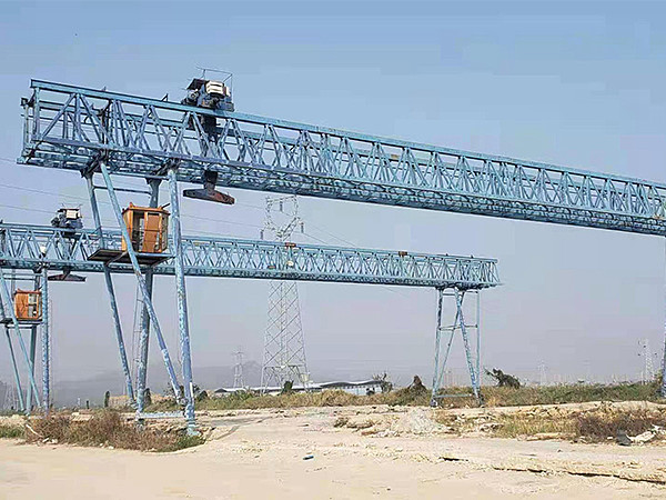 黑龍江牡丹江龍門吊廠家 長期供應(yīng)100噸龍門吊