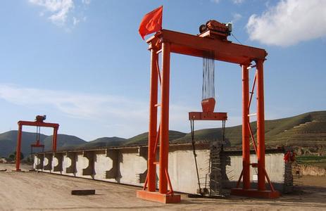 門(mén)式起重機(jī)廠(chǎng)家